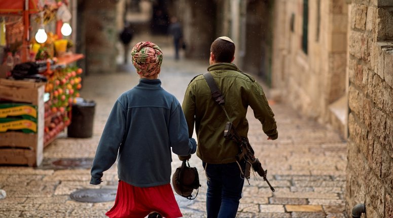 Jeruzsálem Izrael - mindig is erős volt a katonai készültség, de most sokkal nagyobb a baj - fotó: Pixabay.com